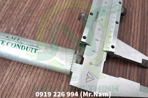 Ống thép luồn dây điện trơn EMT 12 cao cấp